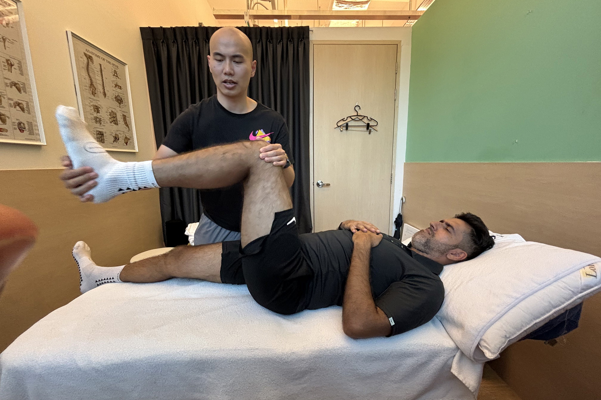 manual therapy for meniscus tear recovery